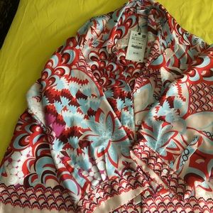 Button down Zara top .